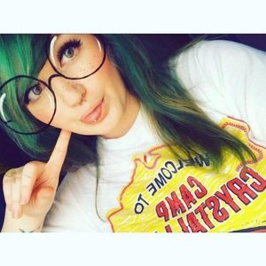 Meet your Posher, Mckenzie